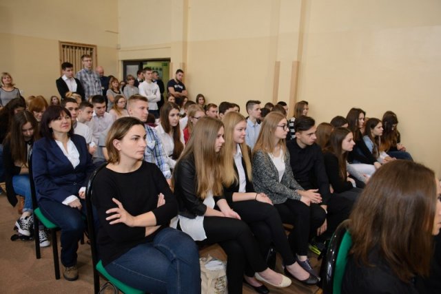 FOTORELACJA Z INAUGURACJI ROKU 100-LECIA SZKOŁY