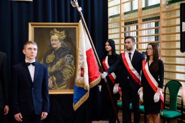 FOTORELACJA Z INAUGURACJI ROKU 100-LECIA SZKOŁY