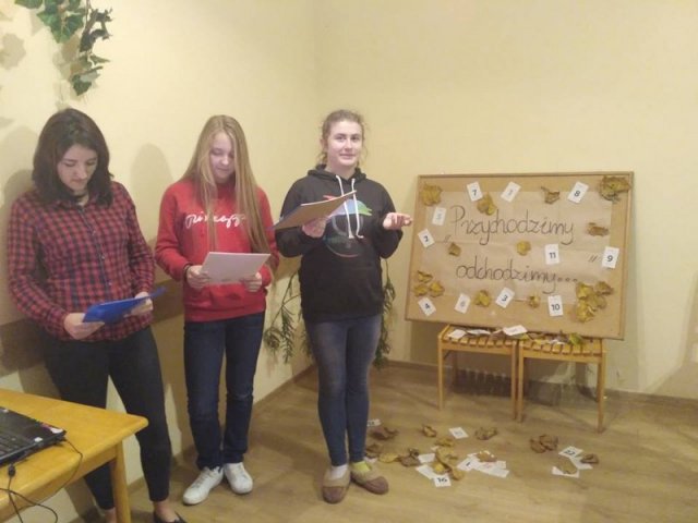 ,,Przychodzimy, odchodzimy…” 