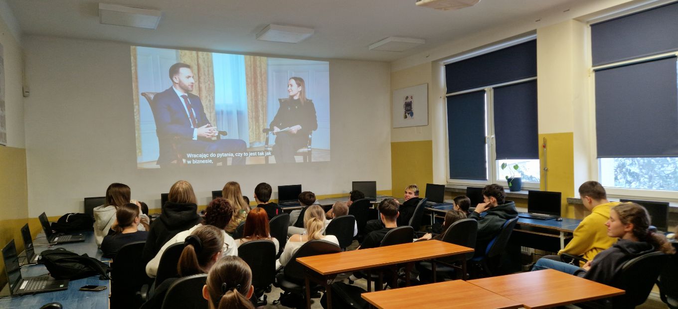 Obywatelska lekcja zdalna klasy 2A